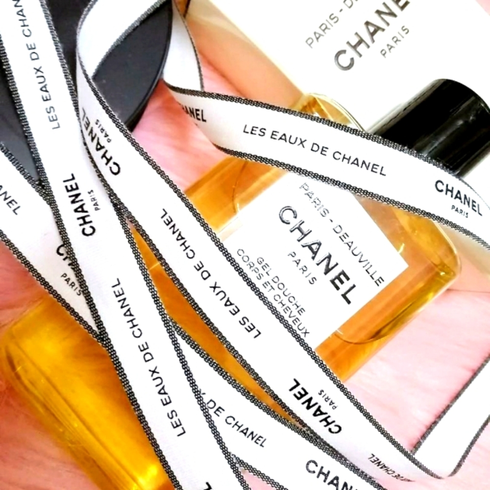 Les Eaux De Chanel Ribbon